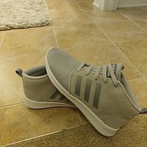 Adidas Mids Cloudfoam